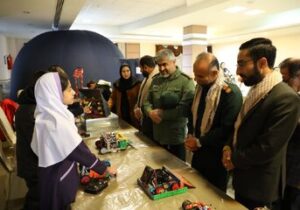 برپایی نمایشگاه علم و فناوری بسیج در چهارمحال و بختیاری 