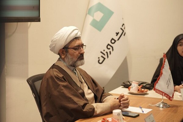 سنجرانی: فقه سنتی به تنهایی پاسخگوی مسائل زن امروز نیست