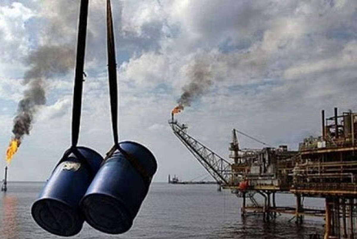 نفت در مرز ۶۰ دلار؛ روز سخت فلزات در بازار‌های جهانی/ اصلاح همزمان طلا، نقره و مس