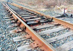 پروژه اتصال ریلی ایران و عراق طبق برنامه تکمیل می‌شود