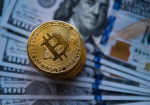 گزارش بلومبرگ از سقوط مجدد بیت کوین/ اعتماد سرمایه‌گذاران کاهش یافت