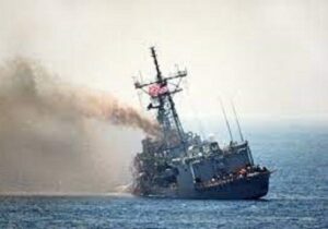 آتش‌سوزی در یکی از ناو‌های آمریکا