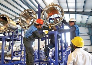 بخش صنعت ایران پس از پایان جنگ در چه مسیری قرار دارد؟