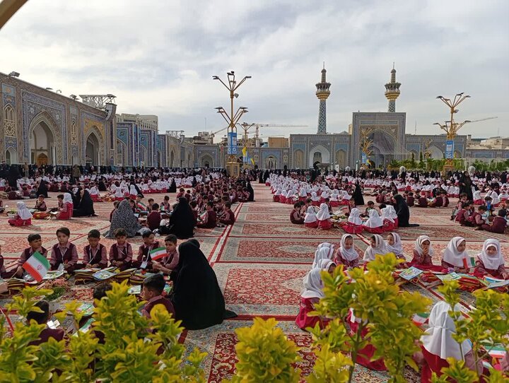 بزرگترین حلقه قرآنی جهان اسلام در حرم رضوی