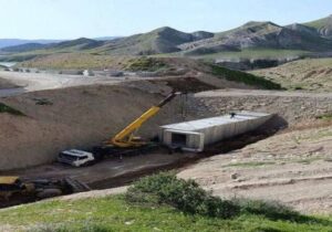 خاطریان: عملیات احداث پل محور سومار در گیلانغرب پایان یافت