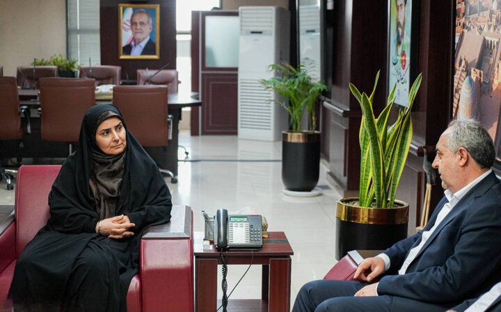 دیدار استاندار آذربایجان شرقی با وزیر راه و شهرسازی