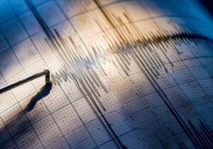 زلزله نسبتا شدید کرمان را لرزاند