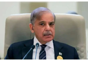 شهباز شریف وارد عربستان شد+ عکس