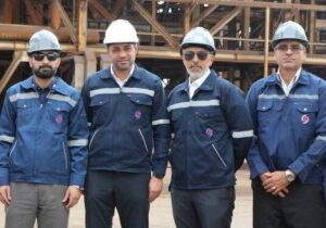 قدردانی و تشکر امین زاده حسابرس کل دیوان محاسبات کشور از عملکرد شرکت صبا فولاد خلیج‌فارس در طی جنگ تحمیلی سوم و تداوم تولید و صیانت از حقوق کارگران