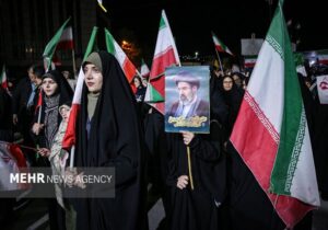 مردم ایران اسلامی و پایداری بی پیشینه