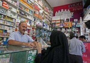 نامه مهم رئیس انجمن داروسازان ایران به وزارت بهداشت