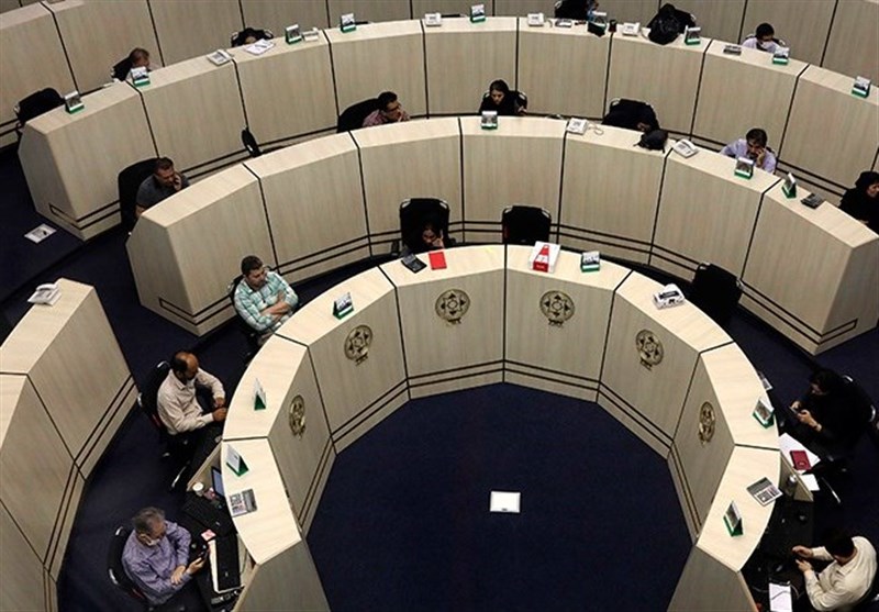 ورود ۱۰ همت پول حقیقی‌ها به بازار سرمایه در دوران جنگ