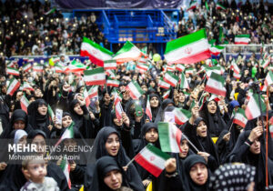 پنجاه و دومین شب رامیان‌ها در سنگر خیابان