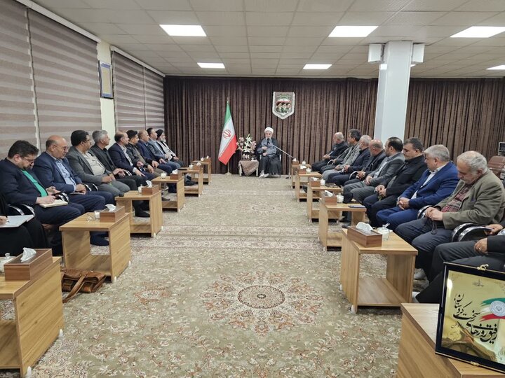 پیروزی‌های نظام در میدان‌های سخت نتیجه مدیریت نیروهای انقلابی است