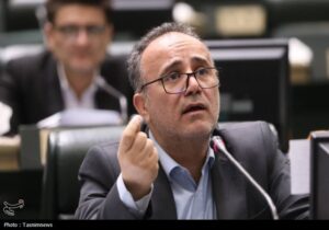 پیشنهاد نماینده مجلس به بورس برای بازسازی فولادیها