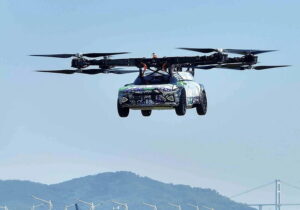 چین ۲۰۲۷ خودروهای پرنده خود را عرضه می‌کند