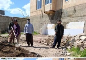 آغاز عملیات اجرایی سه طرح عمرانی در روستای احمدمرده سقز
