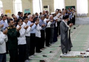 اقامه نماز عید سعید قربان در دیّر