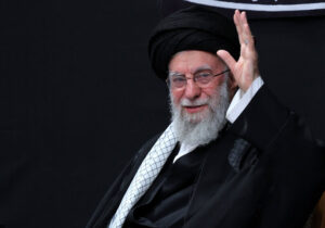 اندیشمندان ۶ کشور از «شهید خامنه‌ای؛ جان‌فدای اسلام» می‌گویند