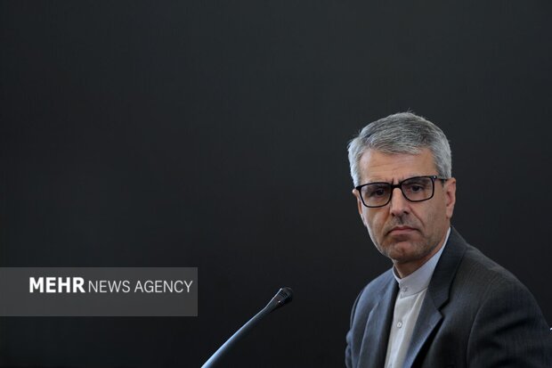 بقائی: فردوسی با آفرینش شاهنامه میراث نیاکان را از فراموشی دور کرد