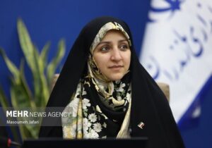بهروزآذر: ایران به سرعت در حال خروج از «پنجره جمعیتی» است