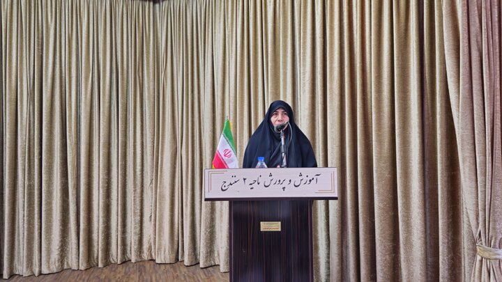 حشمتیان: آموزش و پرورش باید در هر لحظه آماده بازگشایی مدارس باشد