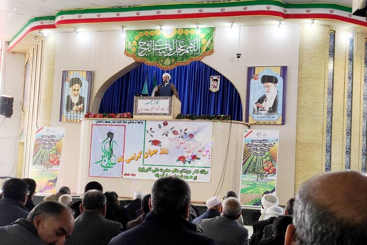 دستگاه قضا با مافیای اقتصادی برخورد قاطع داشته باشد
