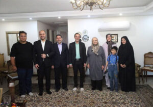 دیدار معاون صدا با مریم نشیبا؛ ما پیر شدیم ولی صدایمان نه!
