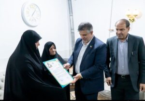 شهدا با ایثار خود عزت و امنیت کشور را تضمین کردند