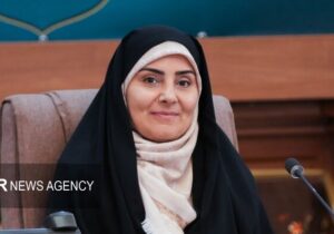 صادق: بنادر کشور در خط مقدم جنگ قرار دارند