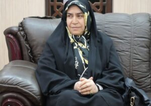 فاطمه مقصودی: برخی واحدهای تولیدی بروجرد نیروهای خود را بازگرداندند