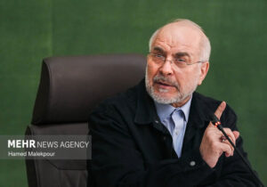 قالیباف: «فاکسیوس» مامور انتشار فیک‌نیوزهای کاخ سفید است