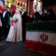 لباس سفید، پرچم ایران و یک «بله» ساده؛ چهره تازه ازدواج جوانان