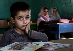 نباید تست‌زنی جایگزین «فهمیدن» شود/تفکر انتقادی به چه معناست؟