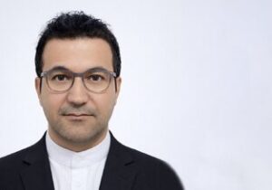 پاجوش‌های انقلابی و احتکار اینترنت!