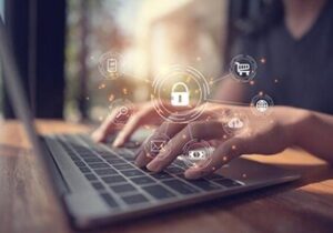 کلاهبرداران اینترنتی، دائما روش های کار خود را به روز می کنند/ مراقب این ترفندها باشید