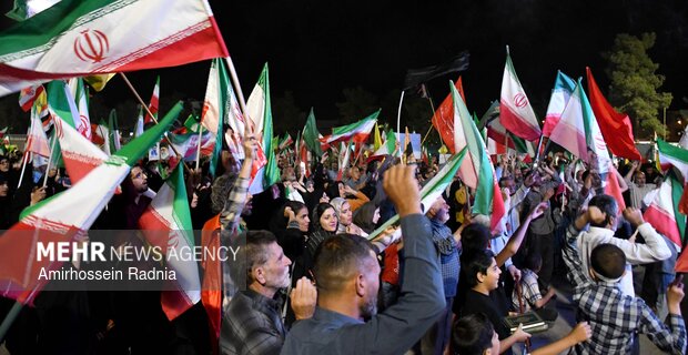 آبگرم؛ ۱۰۷ شب همراهی مردم با آرمان‌های انقلاب