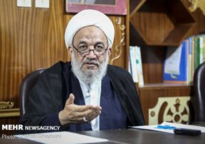 آقاتهرانی: با مذاکره مخالفم؛ نمیتوان به آمریکا اعتماد کرد