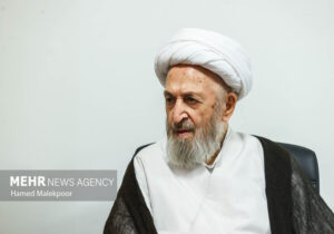 آیت‌الله سبحانی: جایگاه علمی شهید لاریجانی باید به‌درستی پاس داشته شود