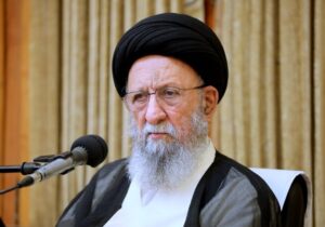 آیتالله نورمفیدی: مسئولان پای حرف اصناف بنشینند