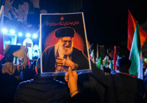 اعلام برنامههای دانشگاهیان برای آیین وداع و تشییع رهبر شهید انقلاب
