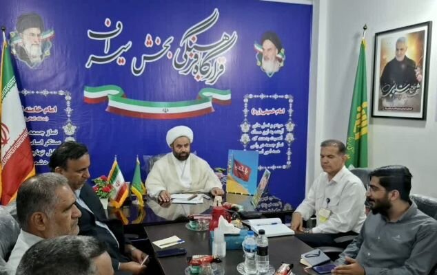 امام جمعه سیراف: پیام نهضت عاشورا برای نسل جوان تبیین شود