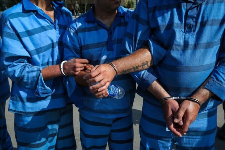 باند سرقت خودرو در اصفهان منهدم شد؛کشف ۳۰ دستگاه زانتیا و پراید مسروقه