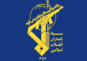 تقدیر فرمانده کل سپاه از مداحان و هنرمندان حاضر در کنار مردم مبعوث‌شده