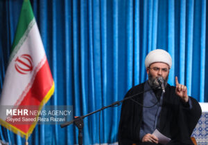 حجتالاسلام قمی: وحدت یعنی همبستگیِ آرا و سلایق متفاوت حول محور امام