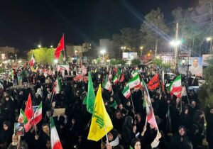 حماسه‌سازی محلاتی‌ها در صدو پنجمین شب بیعت با رهبر معظم انقلاب