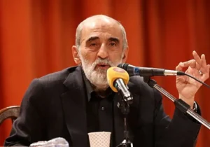 شریعتمداری : قُمپز درکردن‌های ترامپ، به راه رفتن پنگوئن‌ها شبیه است