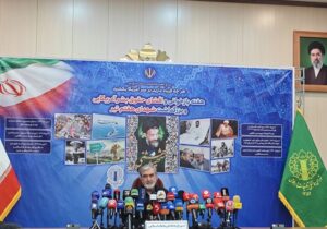 عزیزی: بازخوانی و تشریح جنایات آمریکا باید مستمر باشد