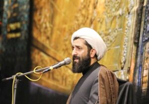 مکتب عاشورا نسخه ایستادگی در برابر سلطه است