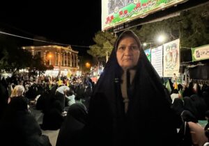 پایداری مردم چناران در یکصدمین اجتماع شبانه